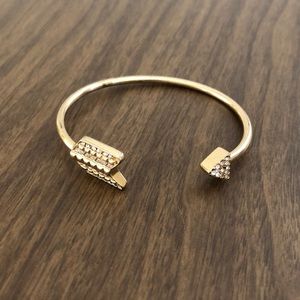 Arrow Bracelet